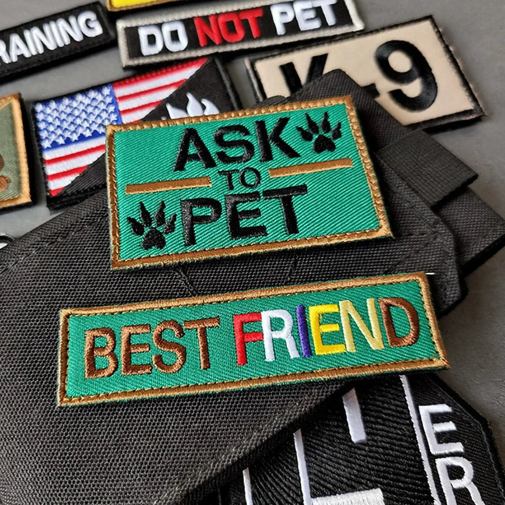 Service Dog Badge Do Not Pet Patch Pet Training Dog Strap Hook & Loop Badge Applique Backpacks Tactical Patch